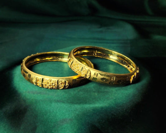 Golden Regal Festive Bangles - AlifJewelz